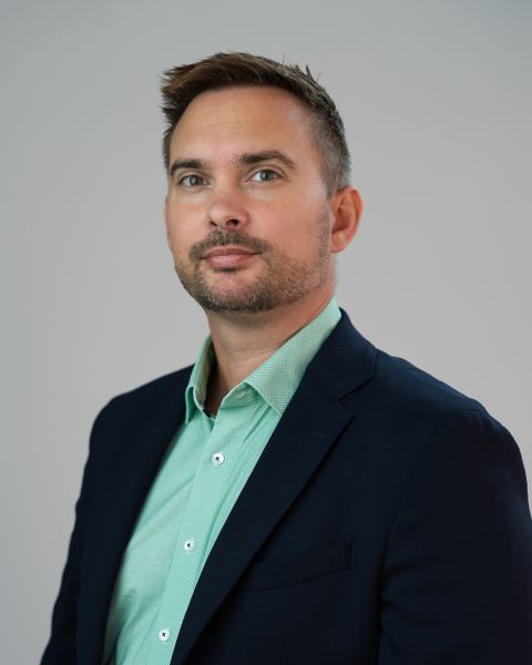 László Ákos Földesi