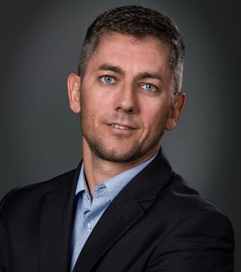Péter Oszlánszki